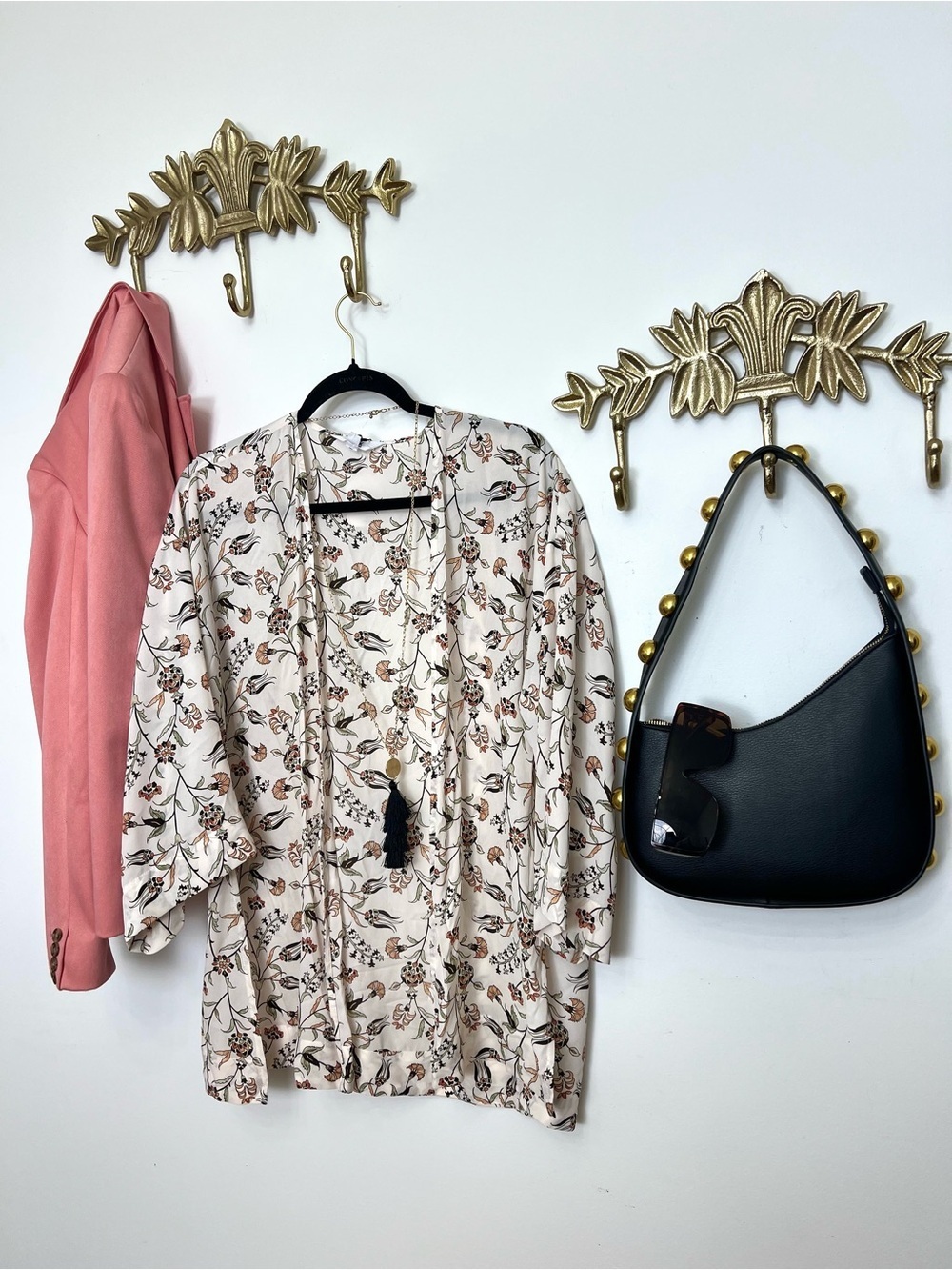 🆕Floral Print Women's open duster cardigan xl fit ptp 23” - Cream with Peach - Picture 5 of 5